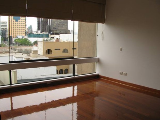 Departamento en Alquiler en San Isidro Frente al Golf 4 Dormitorios $3,000 A.C. 320 mt.