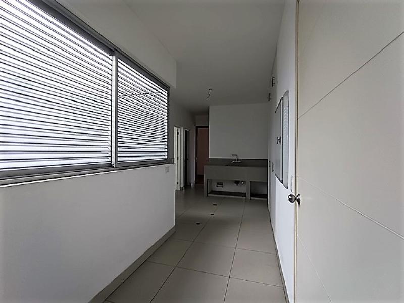 Departamento en Venta de Estreno Golf Los Incas Surco 4 Dormitorios $825,000 A.C 413 mt.