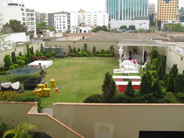 Departamento en Alquiler vista al Golf San Isidro 4 dormitorios 320 mt. $2,500