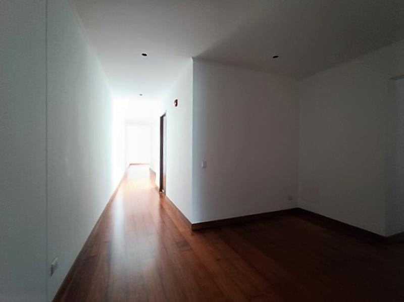 Departamento en Venta de Estreno Golf Los Incas Surco 4 Dormitorios $825,000 A.C 413 mt.