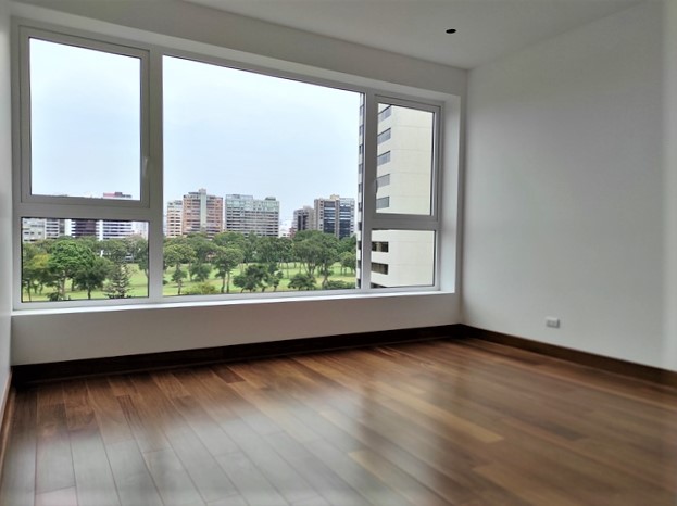 Departamento en Venta San Isidro de Lujo Frente al Golf Terraza $945,000 A.C. 258 mt.