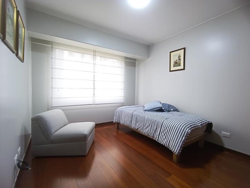 Exclusivo Departamento en Malecon Miraflores Frente al Mar en Venta 3 Dorm. A.C. 184 mt.