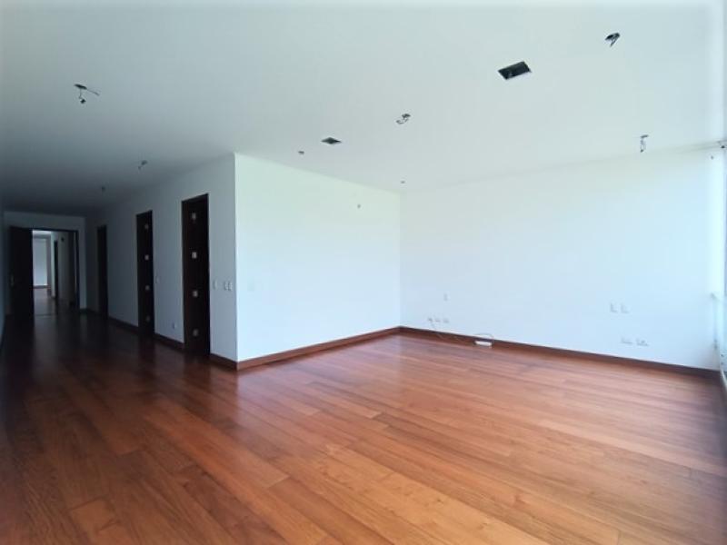 Departamento en Venta Golf Los Incas Surco de Lujo 4 Dormitorios $830,000 A.C 415.49 mt.