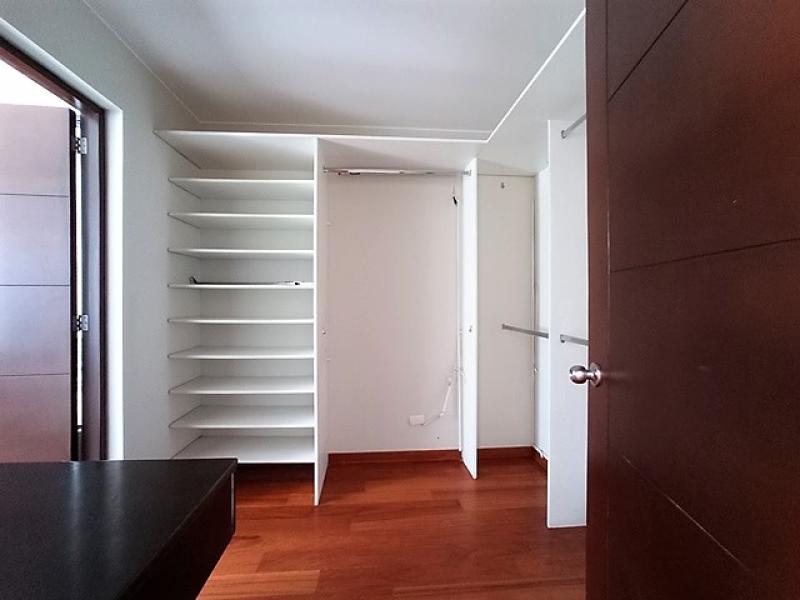 Pent-house Dúplex en Alquiler Urb. Chacarilla Surco Frente a Parque 4 Dormitorios $2,700