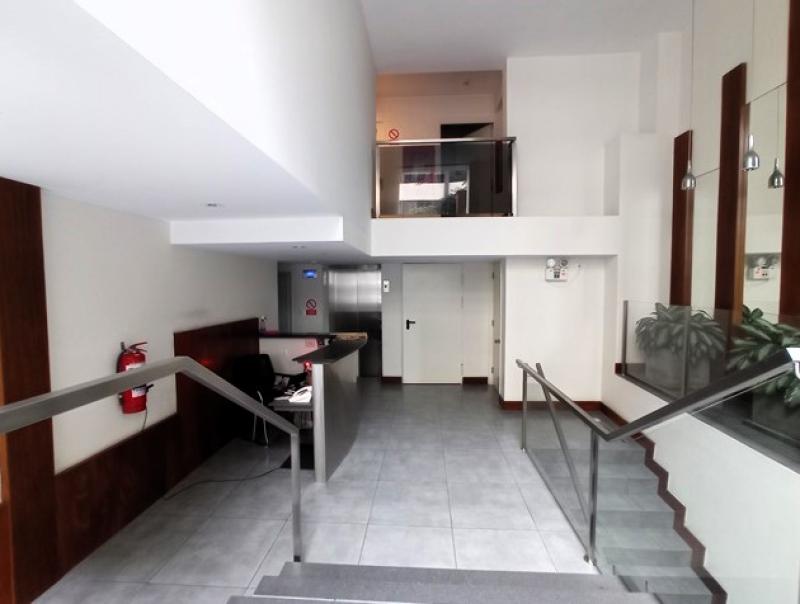 Departamento Dúplex en Alquiler Miraflores 1 Dormitorio $950 A.C 80 mt.