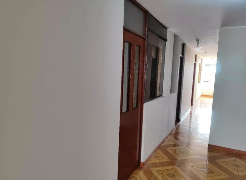 Departamento en Venta en Lima Cercado 3 Dormitorios A.C. 147 $115,000