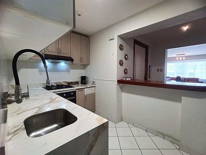 Dpto. en Venta Miraflores áreas Comunes 2 dormitorios + escritorio $210,000 AC. 89 mt.