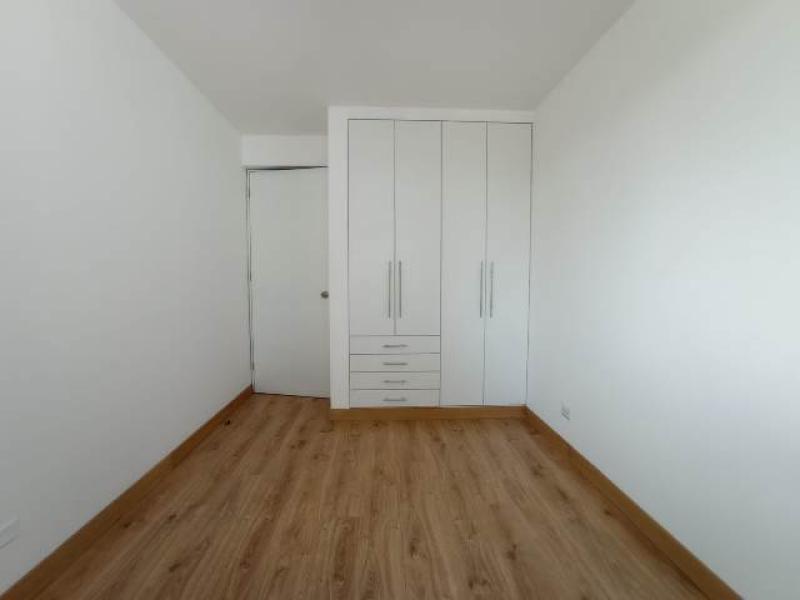 Departamento Dúplex en Alquiler Urb. Aurora Miraflores 3 Dormitorios $1,450 A.C. 170 mt.