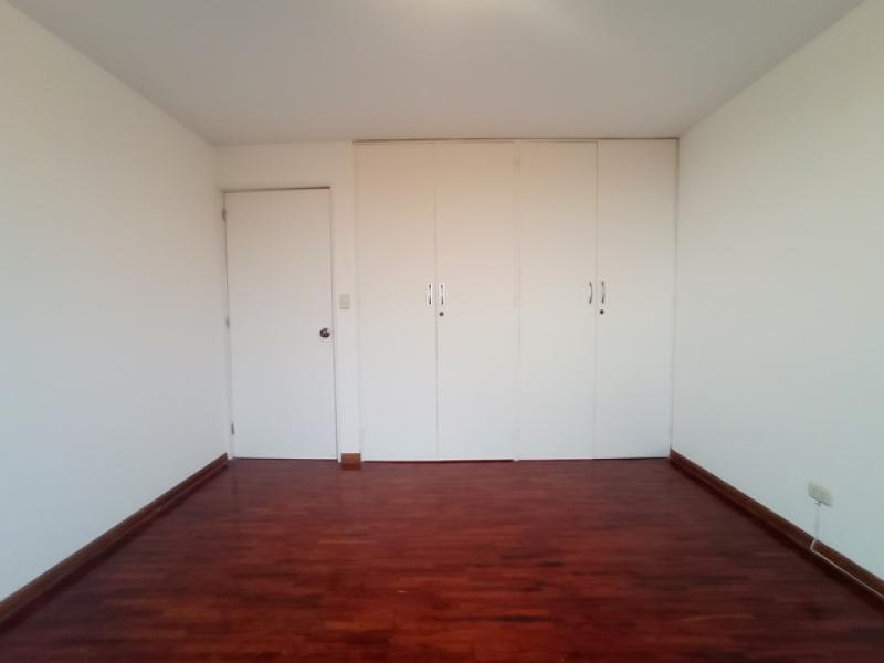 Departamento en Alquiler Miraflores Frente al Mar 3 Dormitorios $1,290 A.T.160 mt.