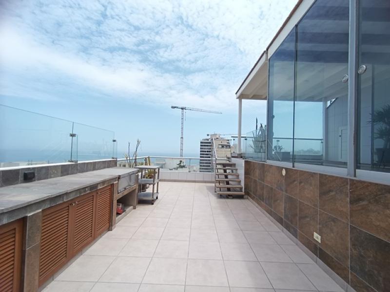 Pent-house Dúplex en Alquiler Amoblado de Lujo Vista Lateral al Mar $2,500 A.O. 260 mt.