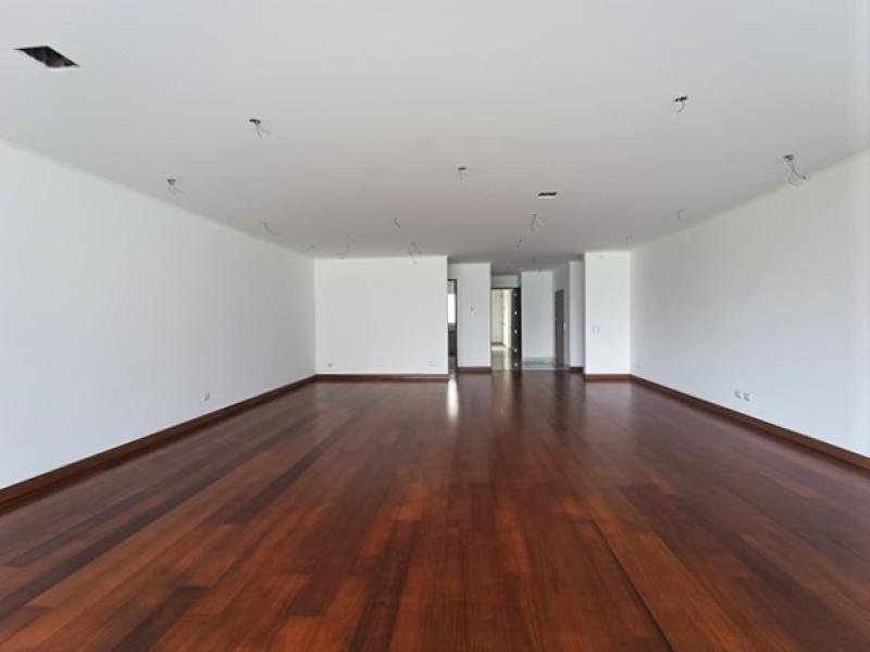 Departamento en Venta Golf Los Incas Surco de Lujo 4 dormitorios $898,000 A.O 463.65 mt.