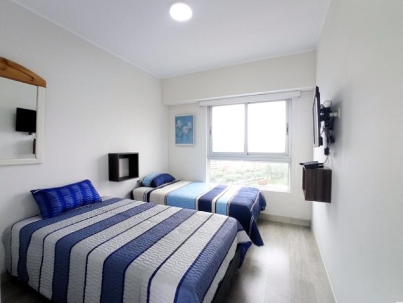 Departamento en Alquiler en Miraflores con Áreas Comunes 3 Dormitorios $1,500 A.C. 120 mt.
