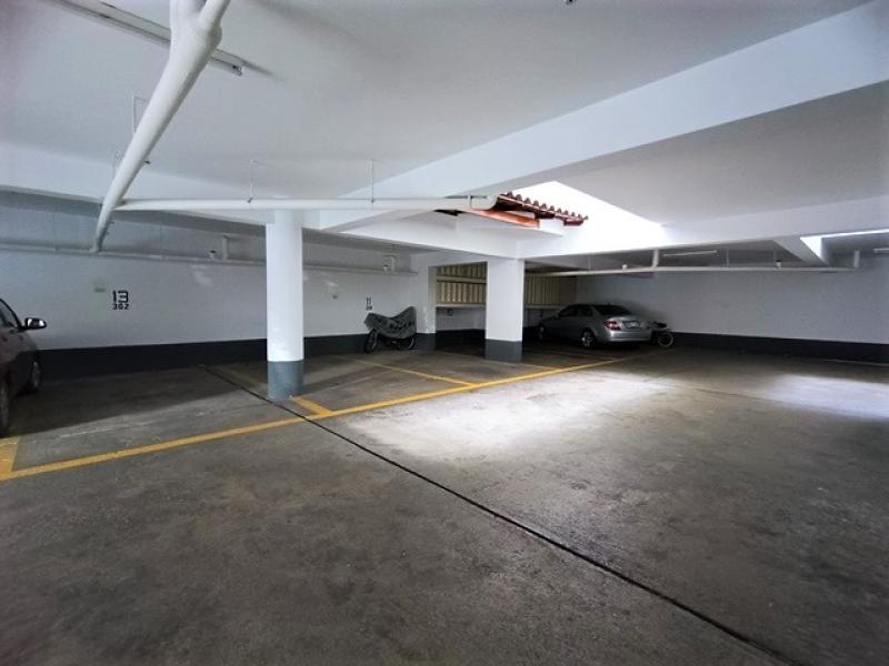 Dpto. en Alq. CHACARILLA - Surco Zona Exclusiva 3 Dorm. A.C. 241.40  $1,800