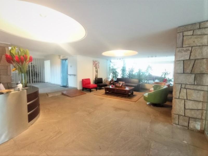 Departamento en Alquiler Amoblado en San Isidro 3 Dormitorios A.C 160 mt. $1,800