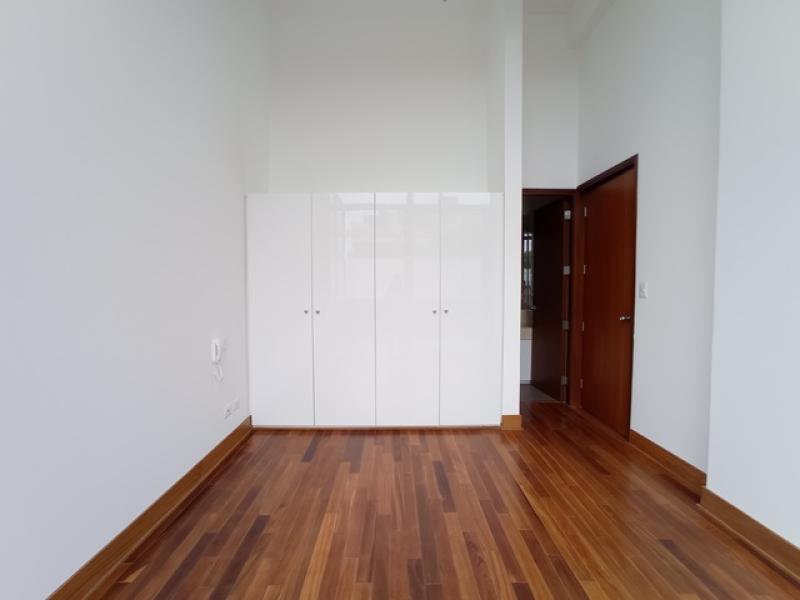 Departamento en Venta de Estreno en Miraflores 1 Dormitorio $240,000 A.O.99 mt.