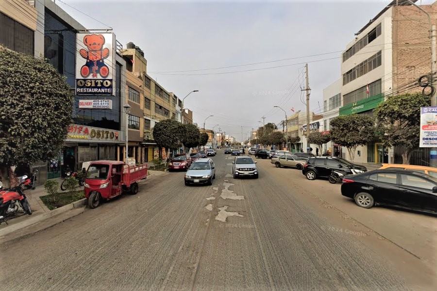 Terreno en Venta Sáenz Peña Callao Zonificación Comercial  Para 7 Pisos