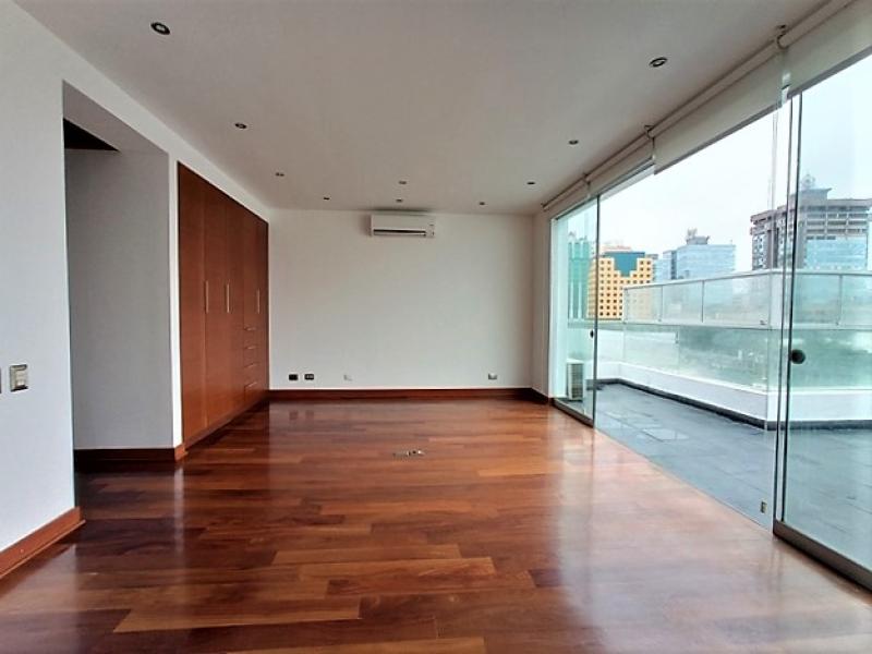 Pent-house Dúplex Venta Zona Exclusiva de San Isidro 4 Dormitorios $1,100,000 A.O 500 mt.