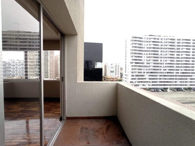 Dúplex en Venta en Urb. San Antonio Miraflores 3 Dormitorio $198,000 A.C. 130 mt.