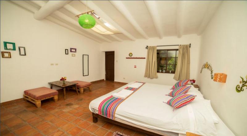 Excelente Hotel en Venta Urubamba Cusco Ambientes Cómodos 2,475,000 A.T. 5,500