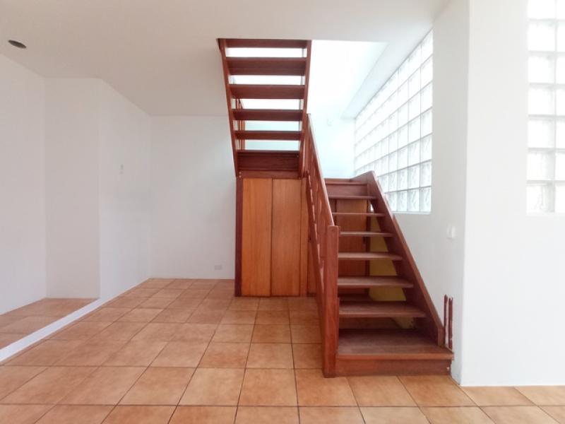 Departamento Dúplex en Venta en Cercado de Lima 3 Dormitorios $125,000 A.O. 177 mt.