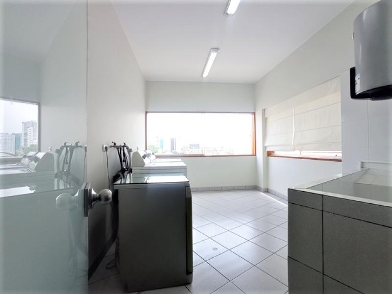 Estupendo Pent-house Triplex en Alquiler en Barranco 4 Dorm. $3,300 A.O. 480 mt.