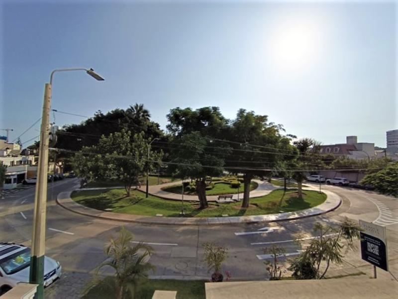 Exclusivo Departamento de Lujo Frente a Parque en San Isidro 3 Dormitorios A.C. 151 mt.