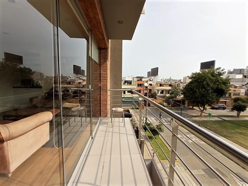 Departamento en Alquiler Valle Hermoso de Monterrico Surco  3 Dormitorios $1,500 A.C. 178