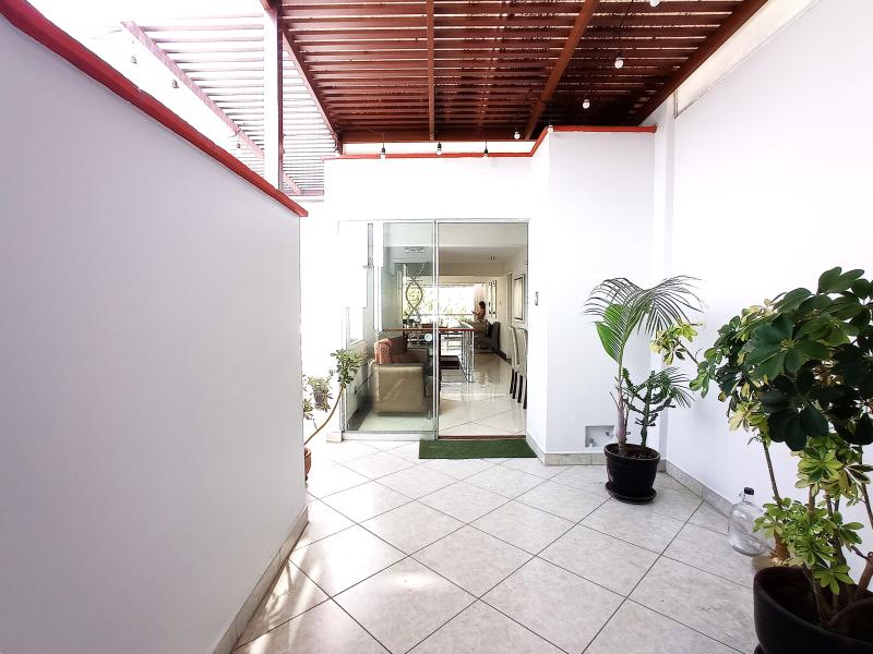 Pent-house Dúplex en Alquiler San Borja 4 dormitorios 3.5 Baños $2,000 A.O 254.72