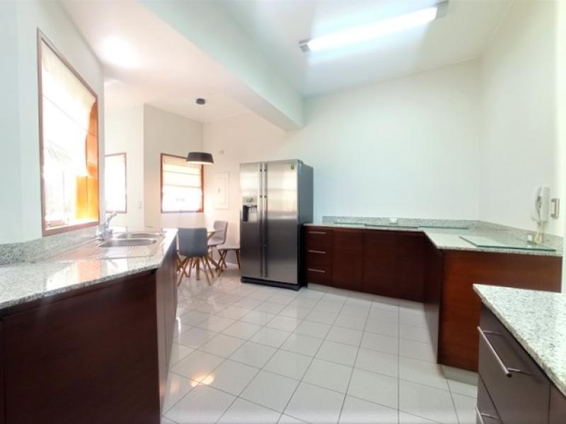 Estupendo Pent-house Triplex en Alquiler en Barranco 4 Dorm. $3,300 A.O. 480 mt.