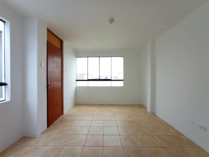 Departamento Dúplex en Venta en Cercado de Lima 3 Dormitorios $125,000 A.O. 177 mt.