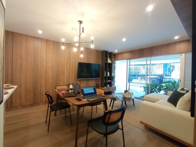 Departamento en Venta en Chacarilla Surco Vista Externa 2 dormitorios A.C. 102.25 mt.