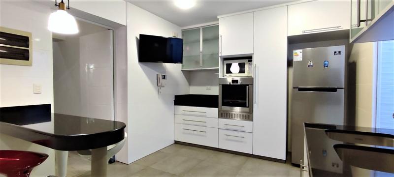 Pent-house Dúplex en Alquiler Amoblado de Lujo Vista Lateral al Mar $2,500 A.O. 260 mt.