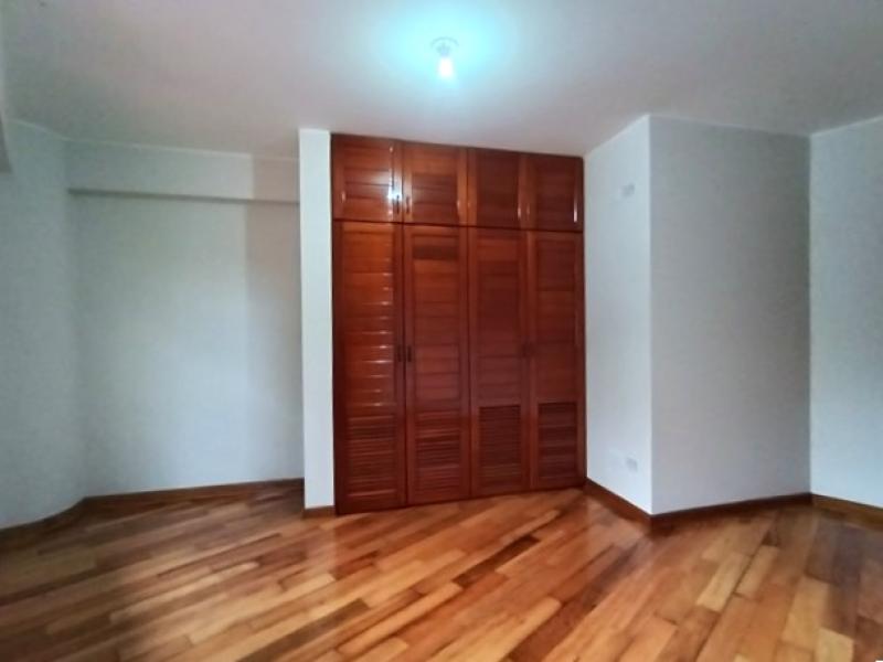 Departamento en Alq. en San Borja Terraza Amplia Frente a Parque 3 Dormitorios S/.3,500