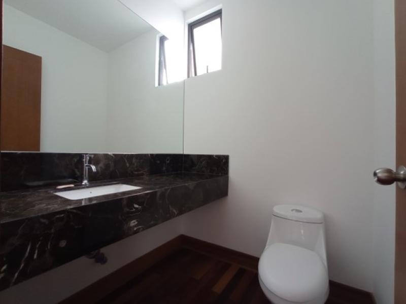 Departamento en Venta de Estreno en Miraflores 1 Dormitorio $240,000 A.O.99 mt.