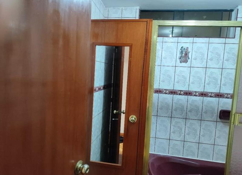 Departamento en Venta en Lima Cercado 3 Dormitorios A.C. 147 $115,000