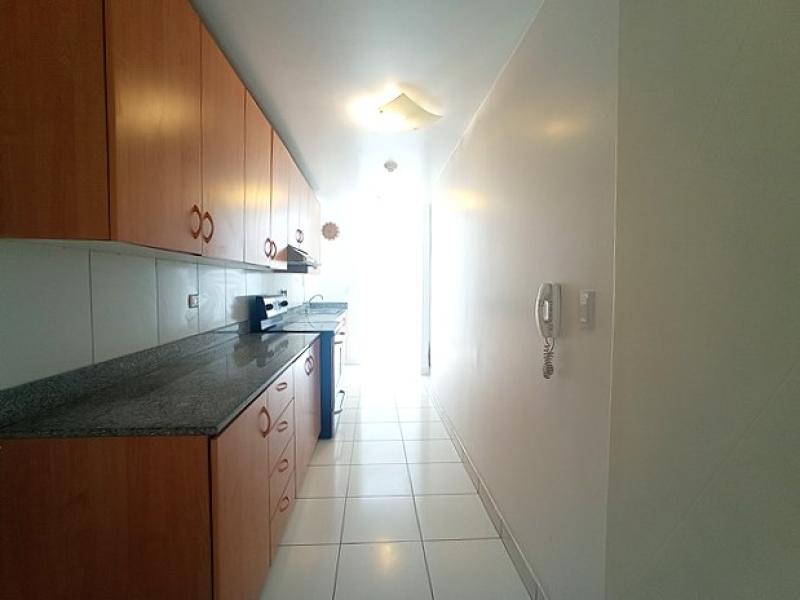 Departamento en Alquiler en Miraflores 1er. Piso 2 Dormitorios $900  A.O 118 mt.