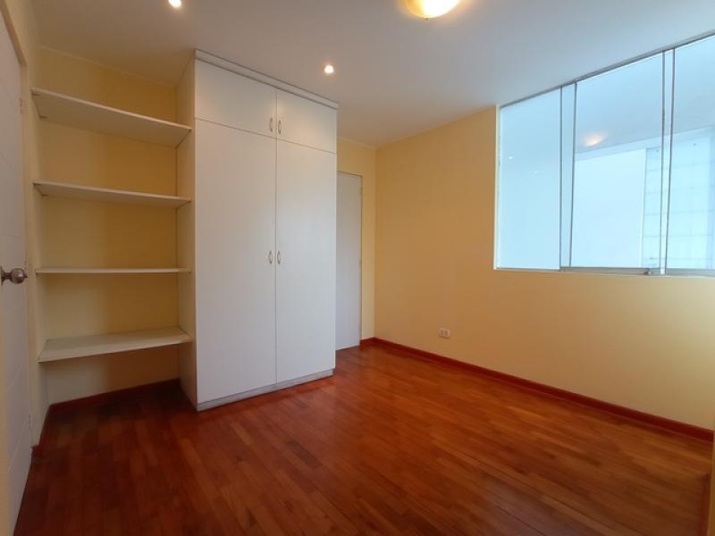 Departamento en Alquiler Sin Muebles en Miraflores Cerca al Malecón 2 dormitorios $850